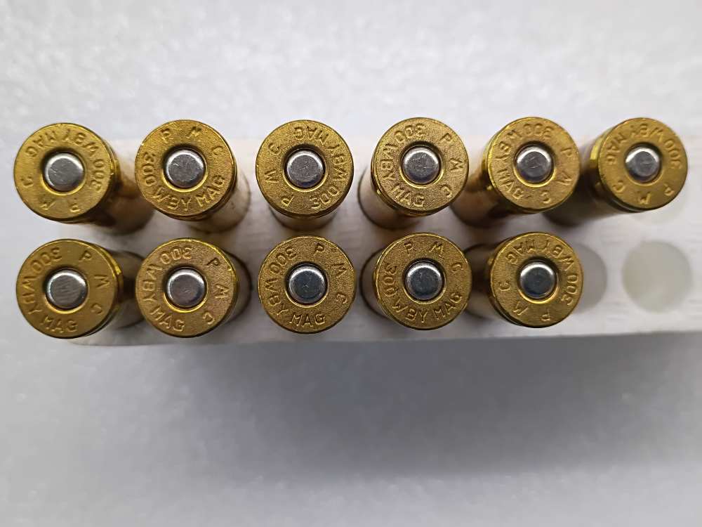 11 Rnd Box of PMC 300 Weatherby Magnum 180 Gr. XHP Ammunition - Missing 9!-img-6