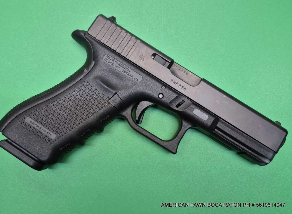 PRE-OWNED GLOCK 17 GEN 4 9MM 4" BARREL FUL SIZE HANDGUN 17 RND MAGAZINE-img-7