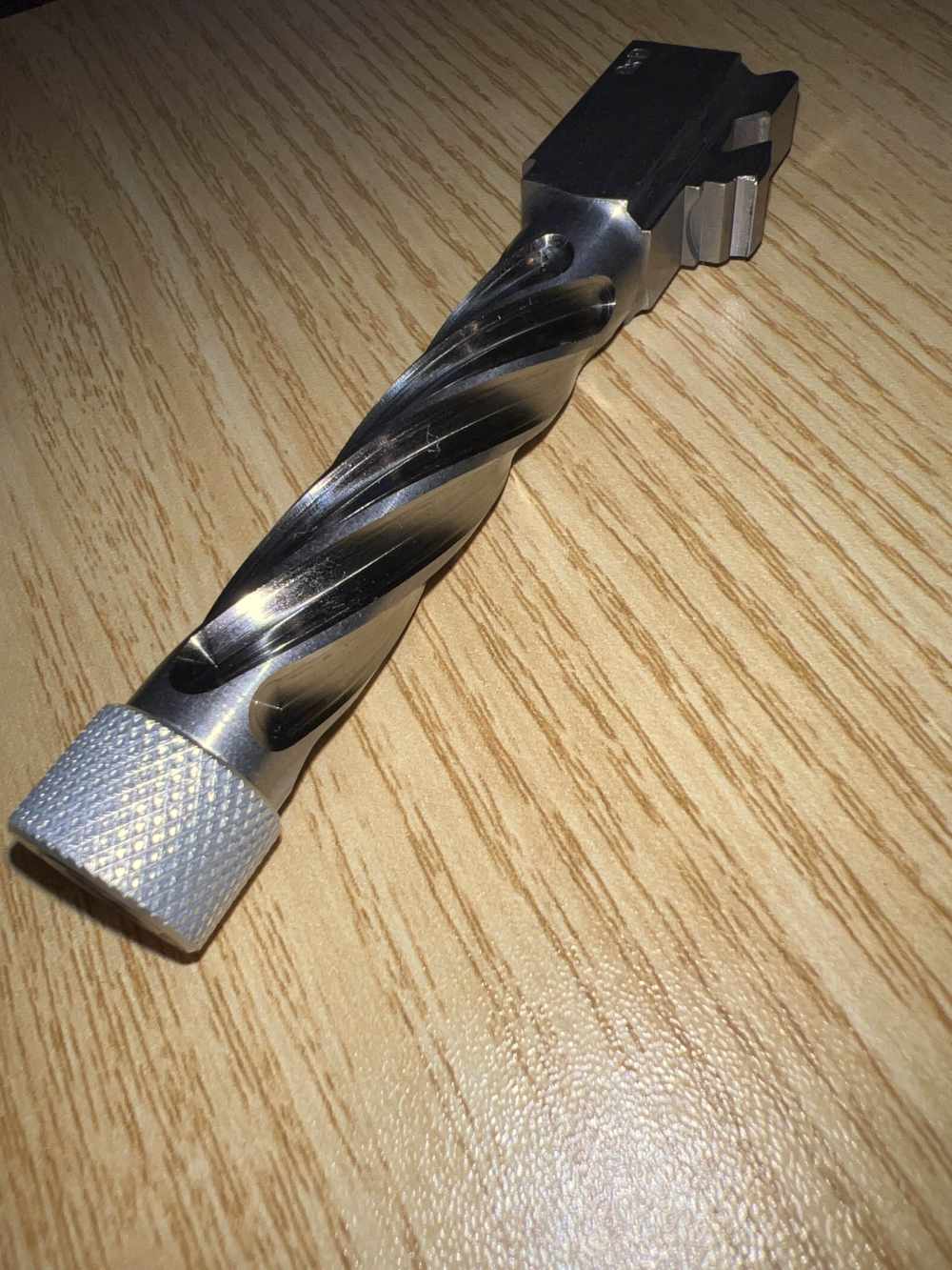 New Barrel Glock 19 Chunky Spiral Stainless Steel – Gen 1-4 w/ Protector-img-2