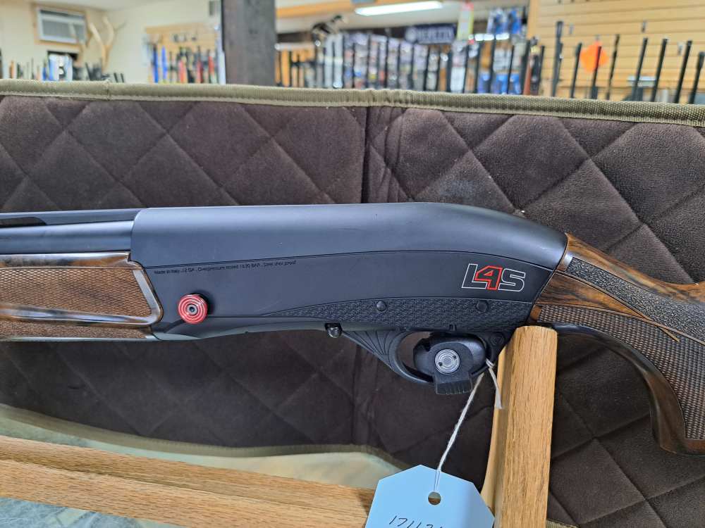 Fabarm L4S Sporting 12 Gauge 30" with Case-img-10