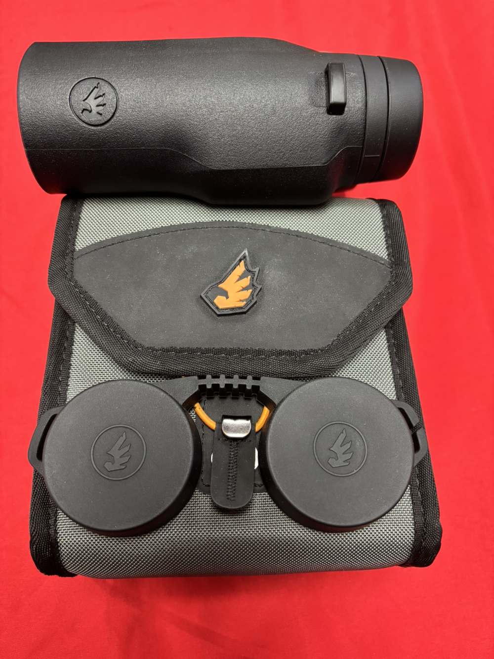 RevicAcura BLR10b 10x42 Rangefinding binoculars black soft case lens covers-img-2