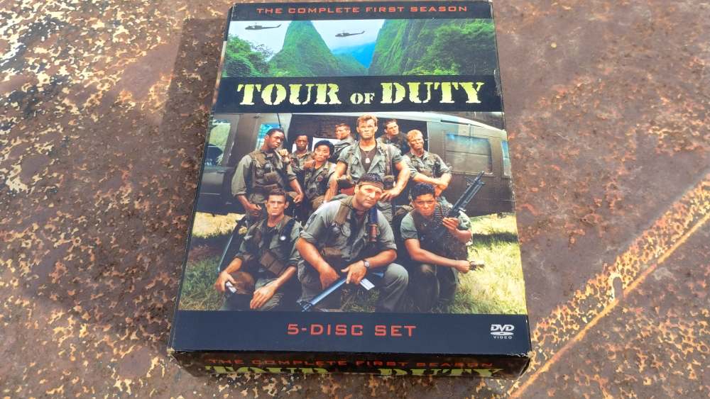TOUR OF DUTY Complete season 1 and 2 9 DVDs total -img-3