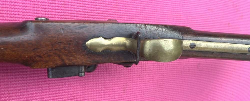 1790s Brown Bess flintlock musket with bayonet-img-37