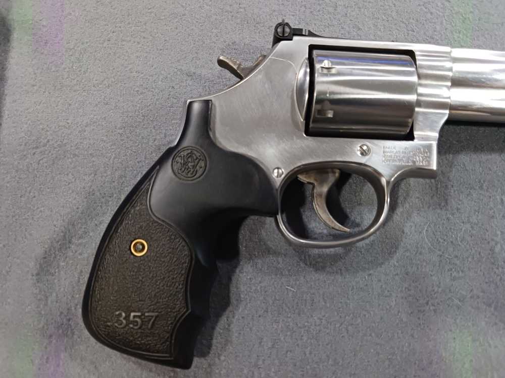 SMITH & WESSON 686 .357 MAG 7" STAINLESS DOUBLE ACTION REVOLVER USED-img-2