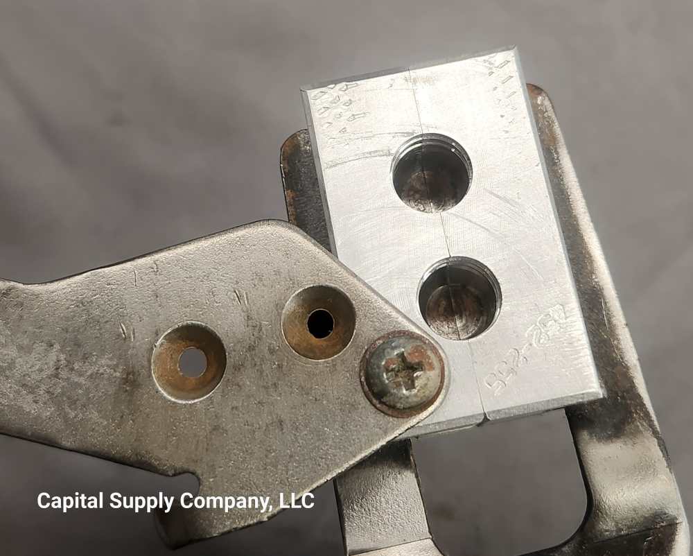 Lee bullet mold double cavity .452 diameter 255gr flat nose -img-5