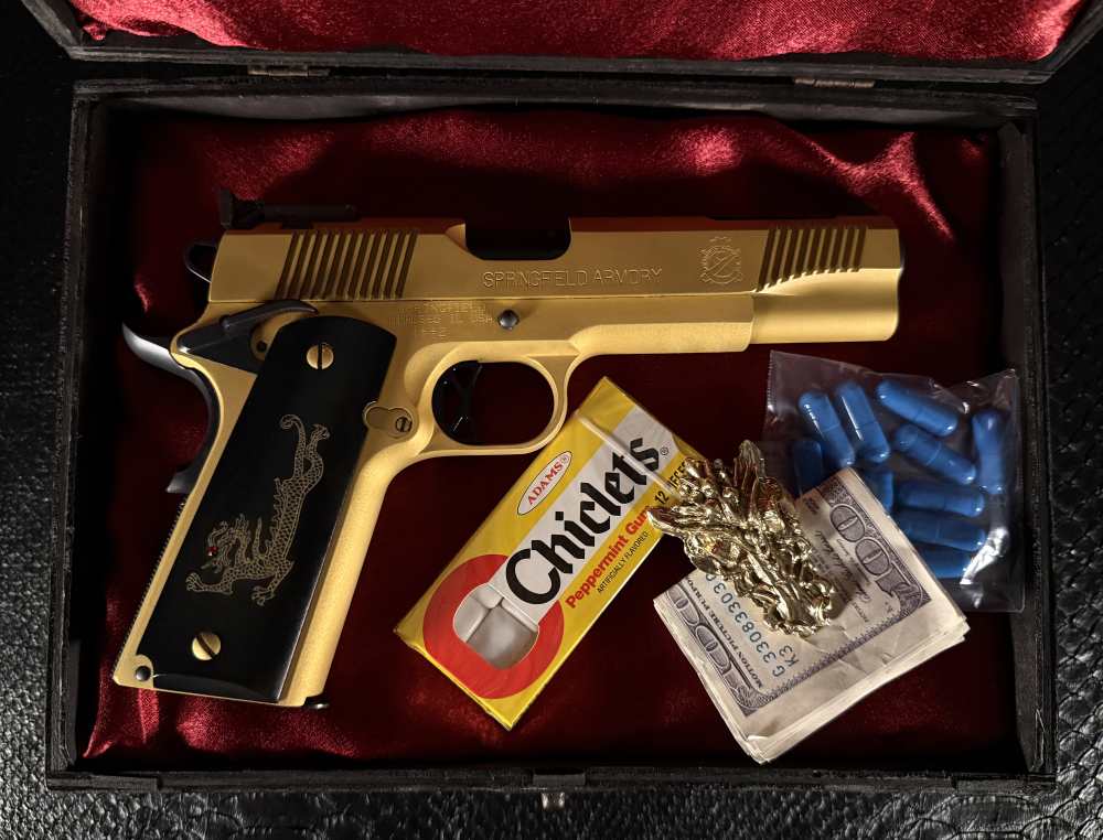 Face Off Castor Troy Springfield 1911 V12 45 ACP Movie Collector's Package-img-2