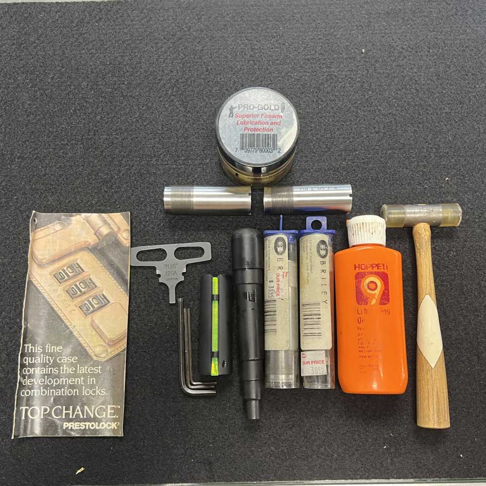 Browning Special Sporting Clays Edition Over/Under 12 GA Barrel W/Extras! -img-88