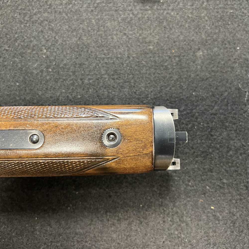 Browning Special Sporting Clays Edition Over/Under 12 GA Barrel W/Extras! -img-35