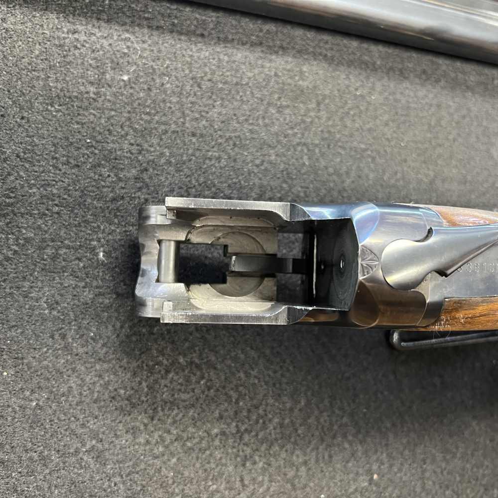 Browning Special Sporting Clays Edition Over/Under 12 GA Barrel W/Extras! -img-28