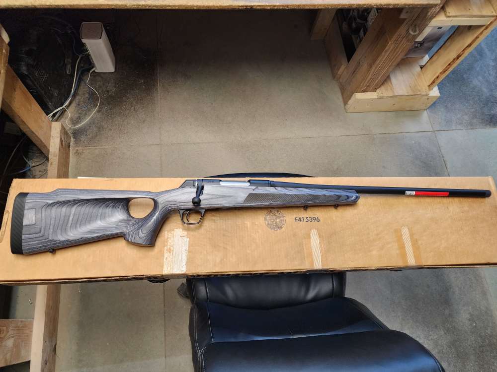 PICS! NEW WINCHESTER XPR THUMBHOLE VARMINT SR 223 REM 24 THREADED REMINGTON-img-2