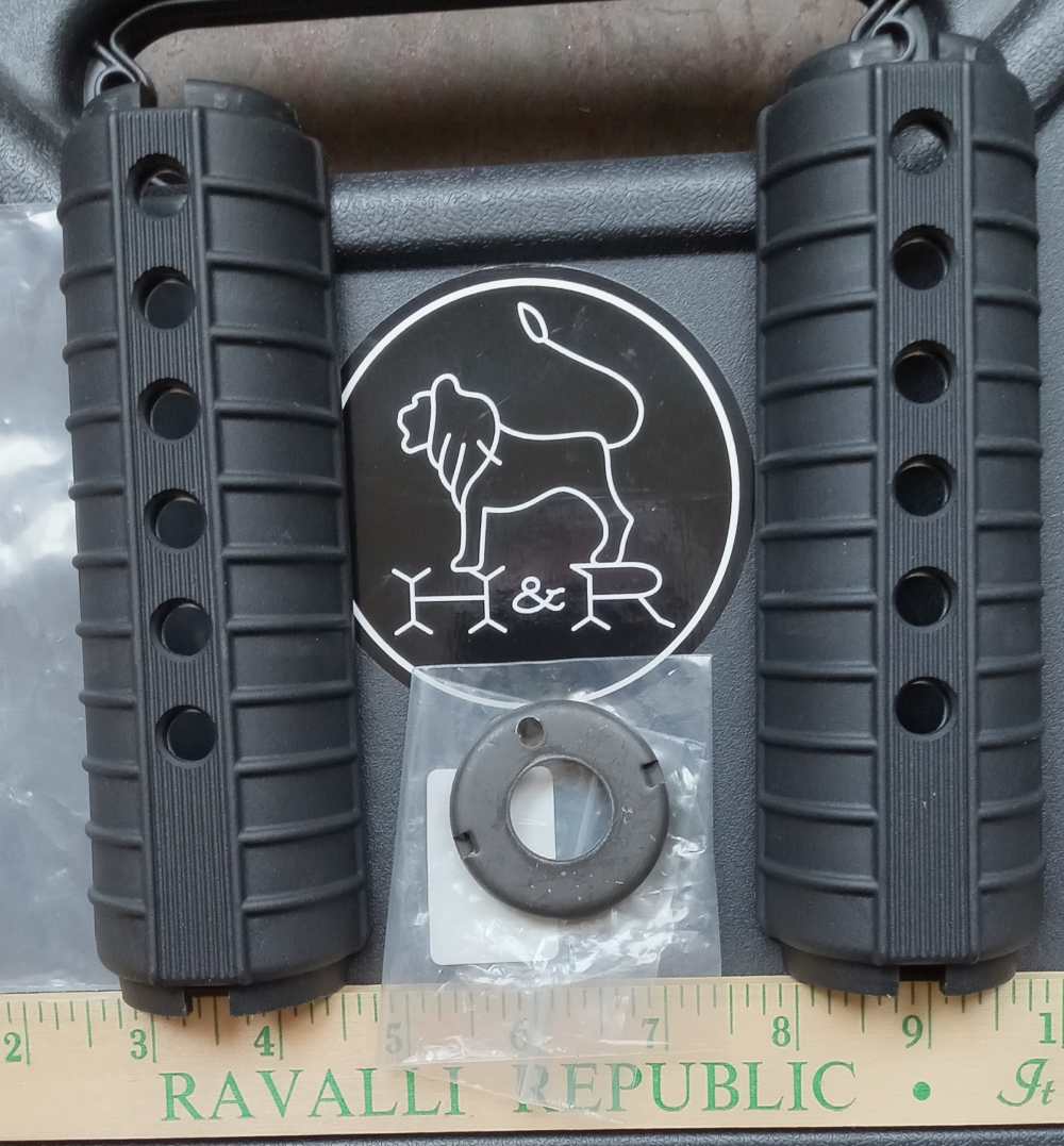 Harrington & Richardson Carbine handguard M16A1 Colt retro XM177/USAF-GAU -img-1