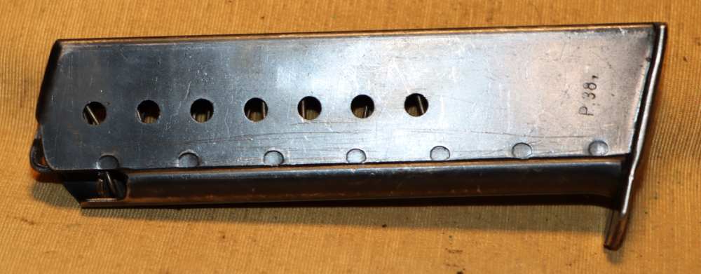WWII German Walther ac41 P.38, Second Variation, c. Aug 1941-img-96