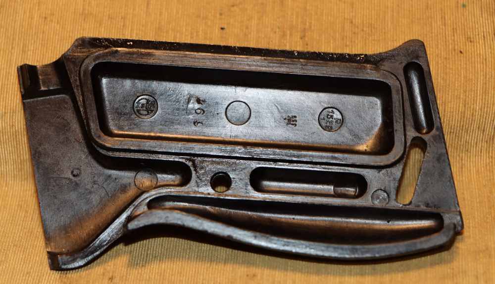 WWII German Walther ac41 P.38, Second Variation, c. Aug 1941-img-31