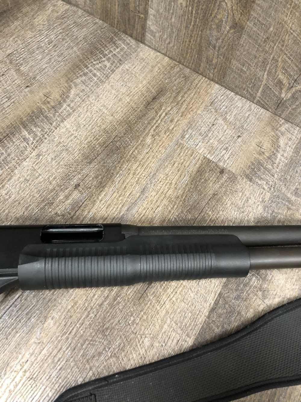Stevens Model 320 Security Black 12 Ga Pump Shotgun 18.5" Pistol Grip Sling-img-10