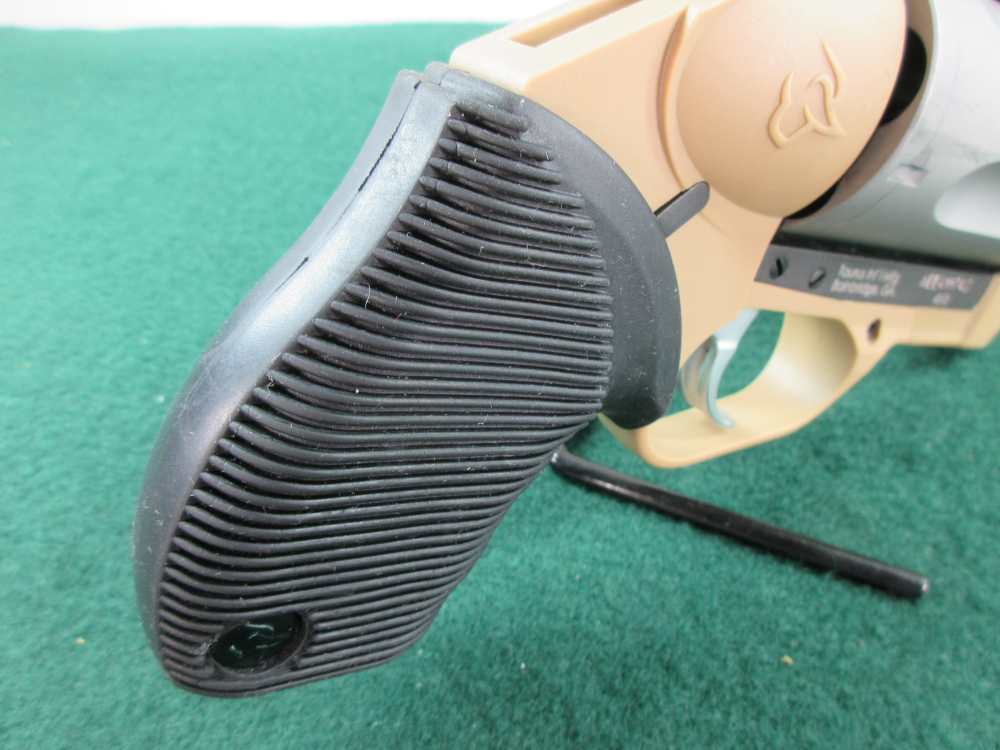 Taurus The Judge Public Defender Poly .45LC/.410  2" brl.-img-8