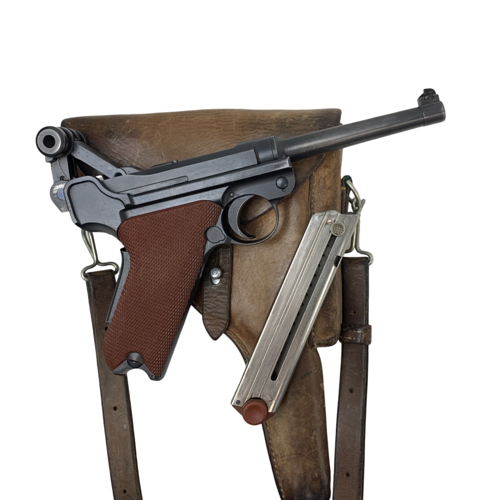 1942 Swiss Luger 06/29 Pistole .30 Parabellum W+F Bern P Series Red Grips -img-2