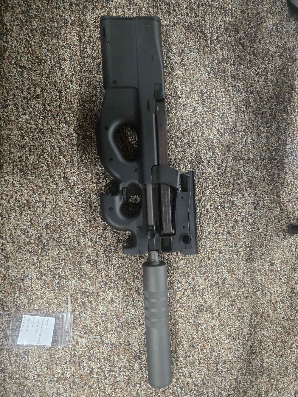 FN PS90 w/pin and welded suppressor-img-0
