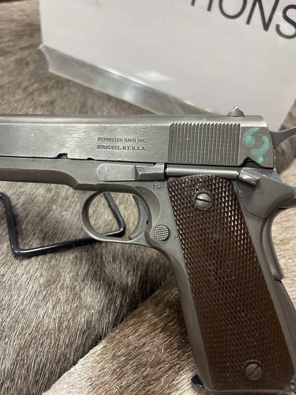 WWII REMINGTON RAND 1911A1 45 ACP ALL RR PARTS -img-2