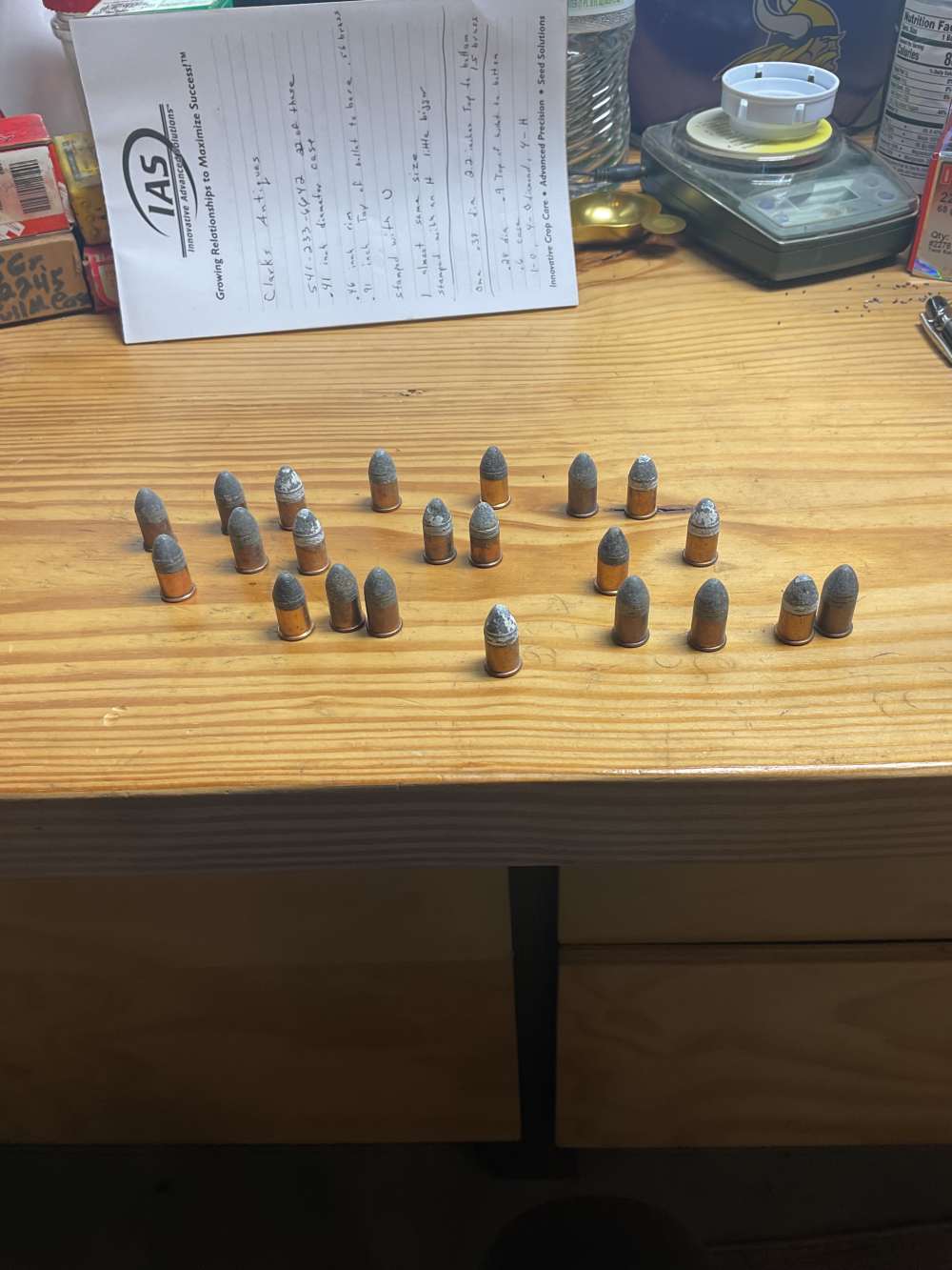 22 rounds of Vintage 41 short rimfire ammo bullets -img-1