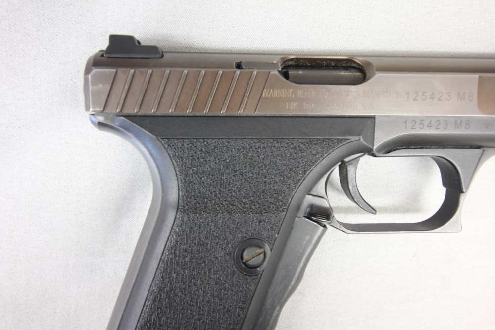 HK P7 M8 4.13" 9mm w/ 2 Mags, Manual, Brush & Factory Case Heckler & Koch-img-4