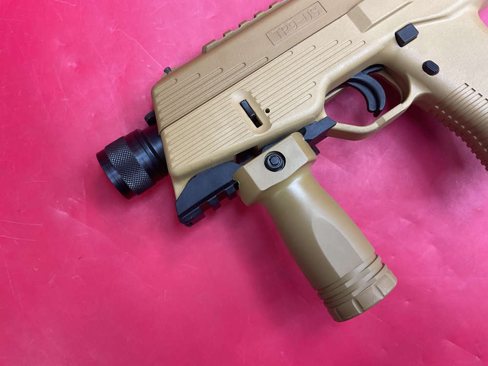 Rare Legacy B&T TP9 9mm 5” SBR Tan - Brugger & Thomet AG - TP9-US NFA FDE-img-1