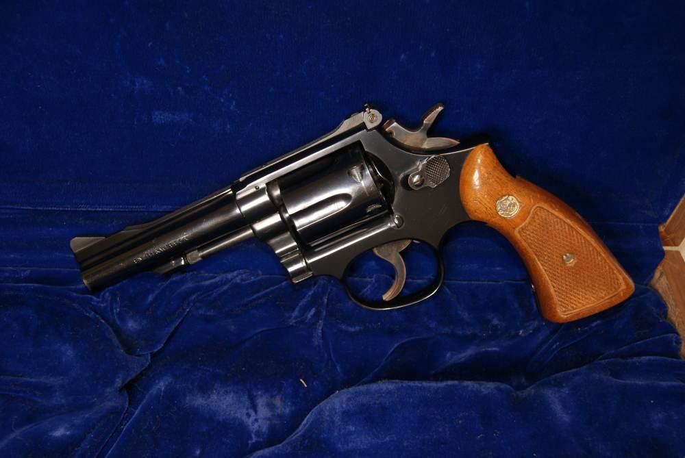 SMITH & WESSON 38 S&W SPECIAL CTG REVOLVER-img-4