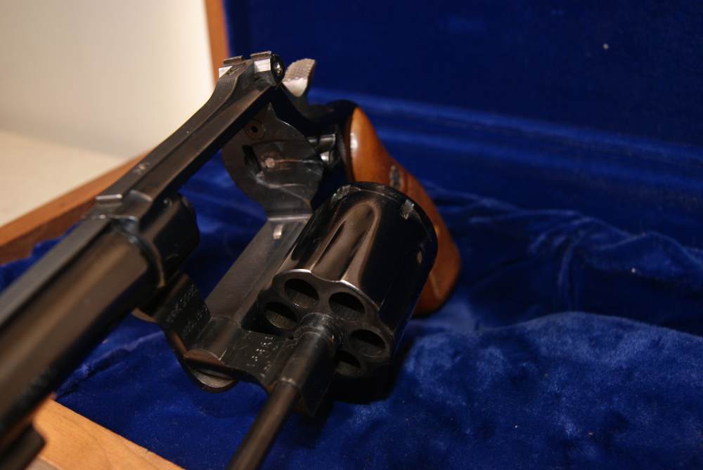 SMITH & WESSON 38 S&W SPECIAL CTG REVOLVER-img-20