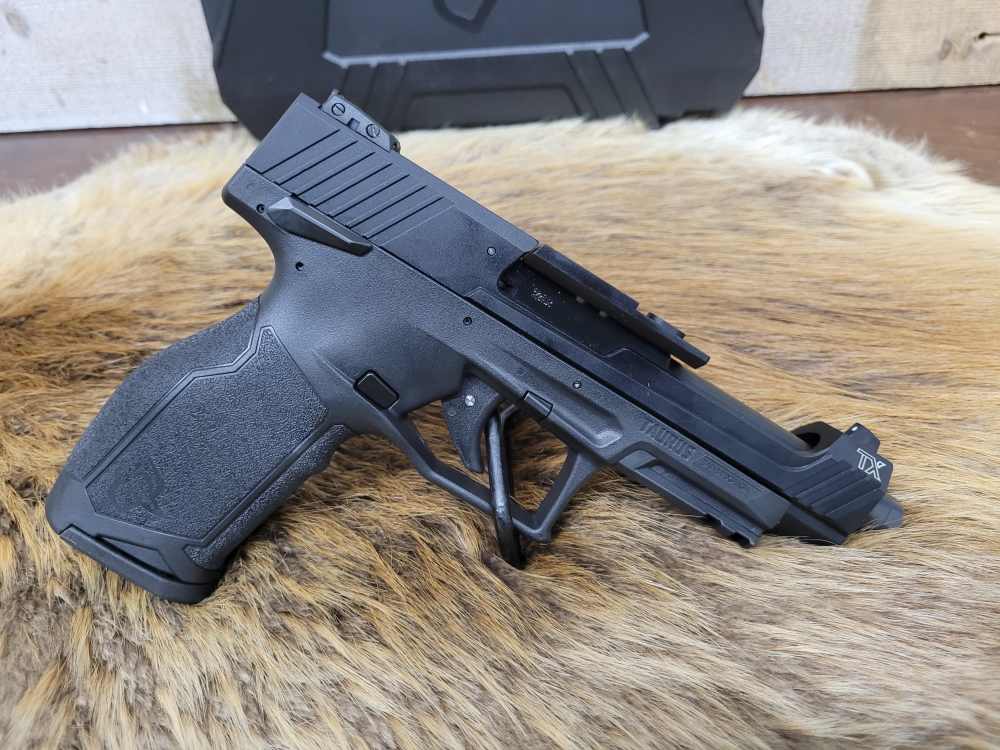 New Taurus TX22 Competition 22LR -img-1