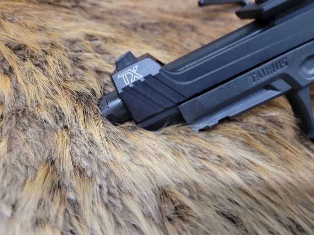 New Taurus TX22 Competition 22LR -img-12