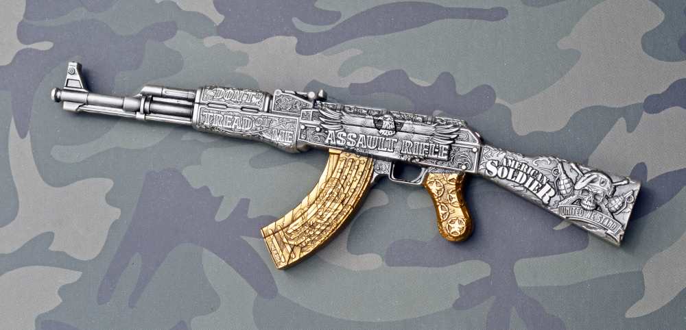 3D Assault Rifle coin - 2oz .999 pure silver w/ gold overlay.-img-4