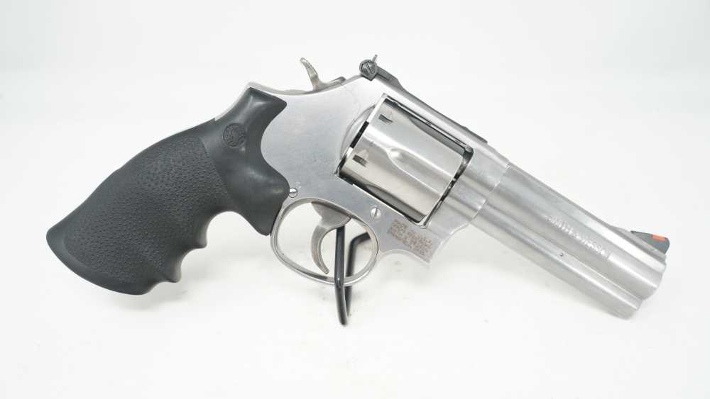 SMITH & WESSON MODEL 686 .357MAG 4" STAINLESS STEEL 6 SHOT REVOLVER (11946)-img-9