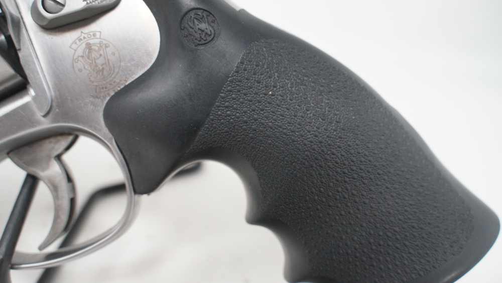 SMITH & WESSON MODEL 686 .357MAG 4" STAINLESS STEEL 6 SHOT REVOLVER (11946)-img-2