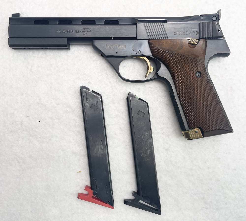 High Standard Victor .22lr semi auto pistol -img-0