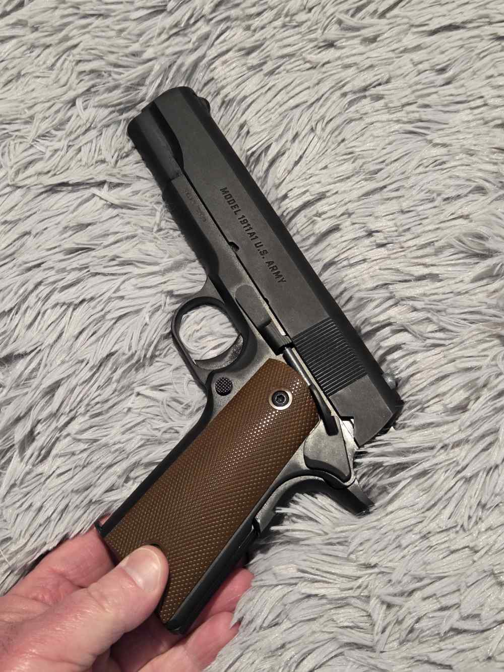 GFORCE BLK45 A1-1911 BNIB with Dark Brown Grips-img-4