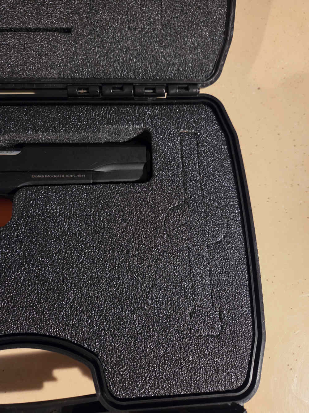 GFORCE BLK45 A1-1911 BNIB with Dark Brown Grips-img-20