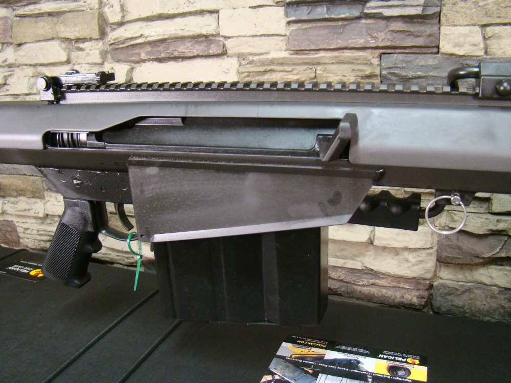 Barrett 82A1 .50BMG 20" CQ 13318 Semi-auto .50 rifle M82 w/ 20rd drum mag !-img-27