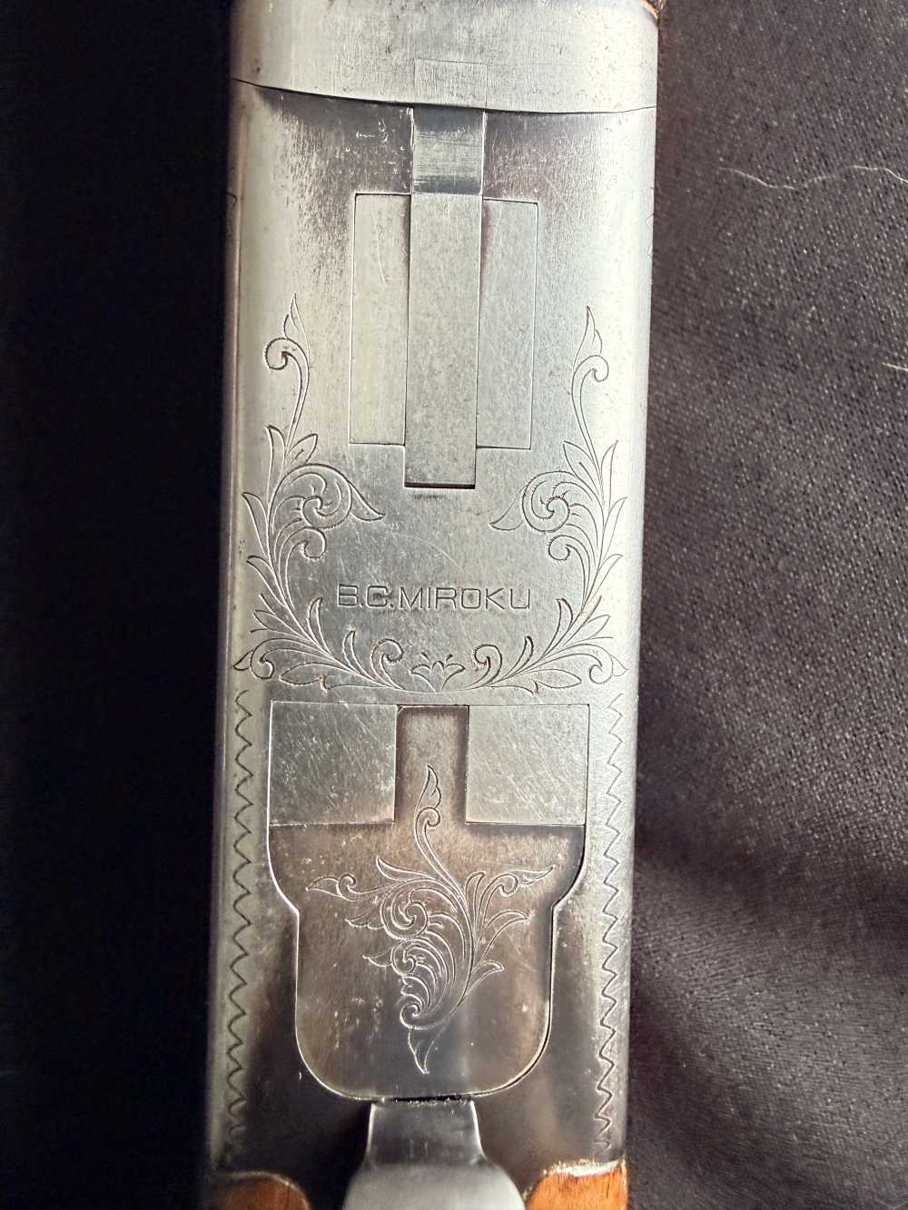 Miroku 3700 O/U Shotgun 12 GA-img-14