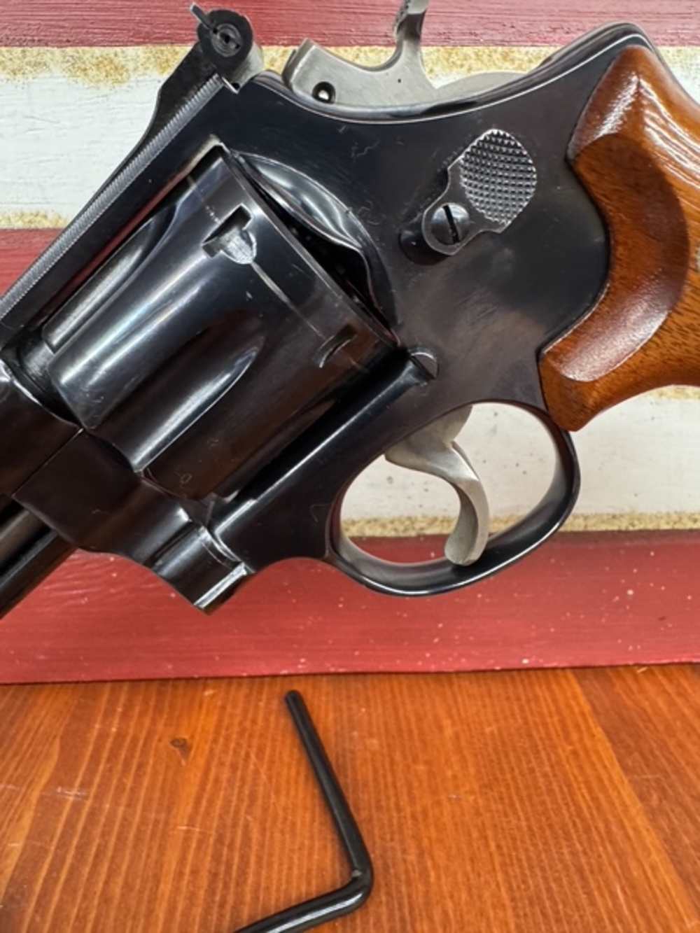 1977 SMITH AND WESSON 27-2 .357 6" BLUED-img-8