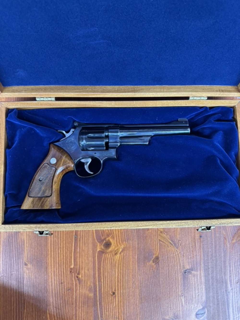 1977 SMITH AND WESSON 27-2 .357 6" BLUED-img-0