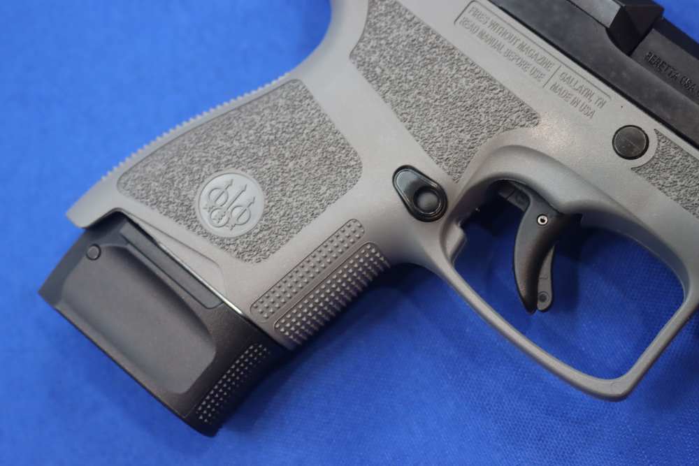 Beretta Model APX A1 CARRY Pistol 9MM WOLF GRAY Compact 8RD APXA1 NEW SA 9-img-8
