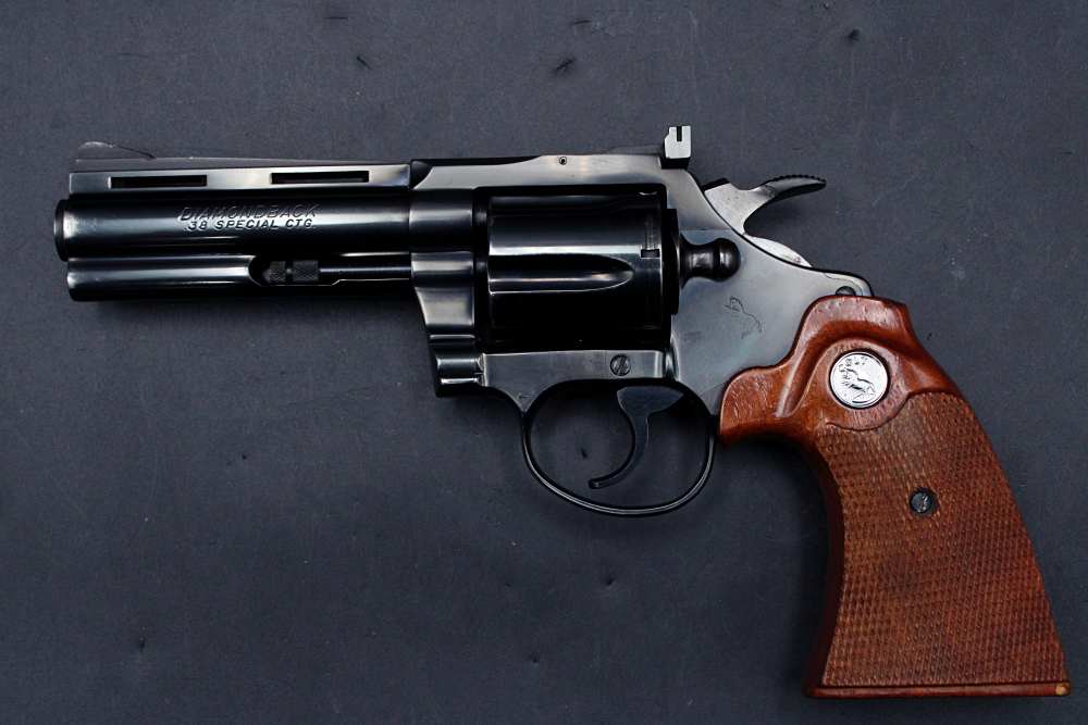 1972 Colt Diamondback .38 SPL 4" Vent Rib-img-10