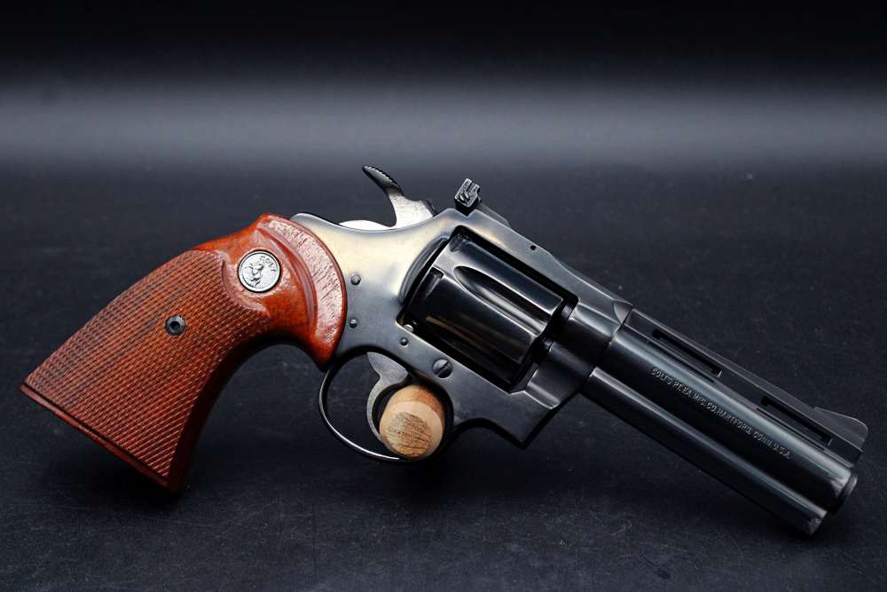 1972 Colt Diamondback .38 SPL 4" Vent Rib-img-1