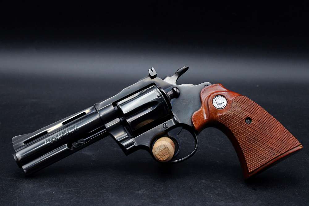 1972 Colt Diamondback .38 SPL 4" Vent Rib-img-2
