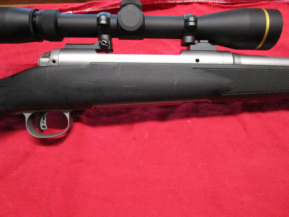 Left handed savage 116 300win Mag with  leupold scope VX-3i  3.5-10x40mm-img-2