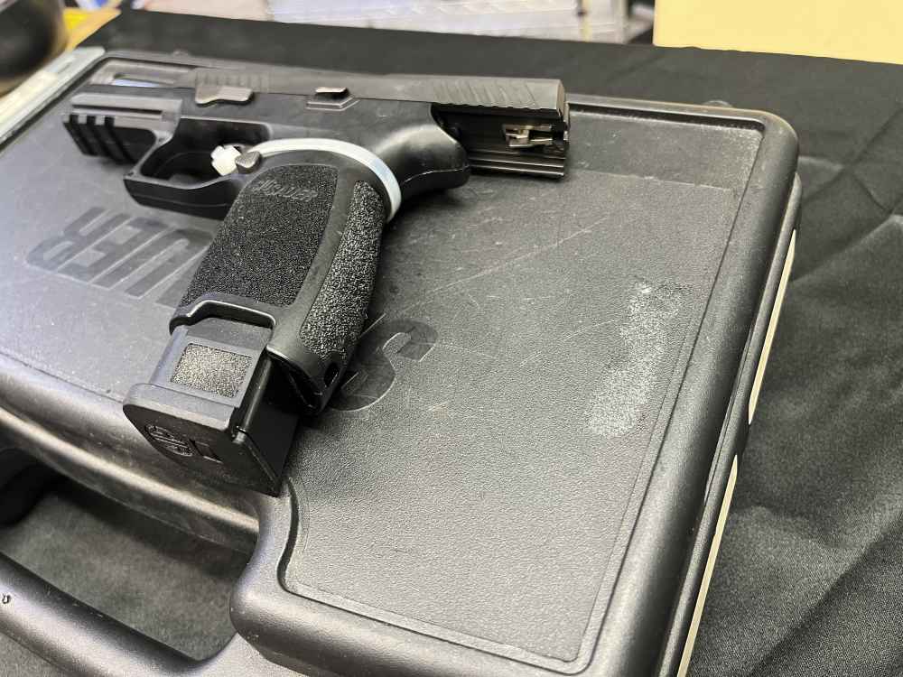 Sig P320 Tacops Carry 9mm 4.6" threaded bbl 21+1 Capacity-img-7