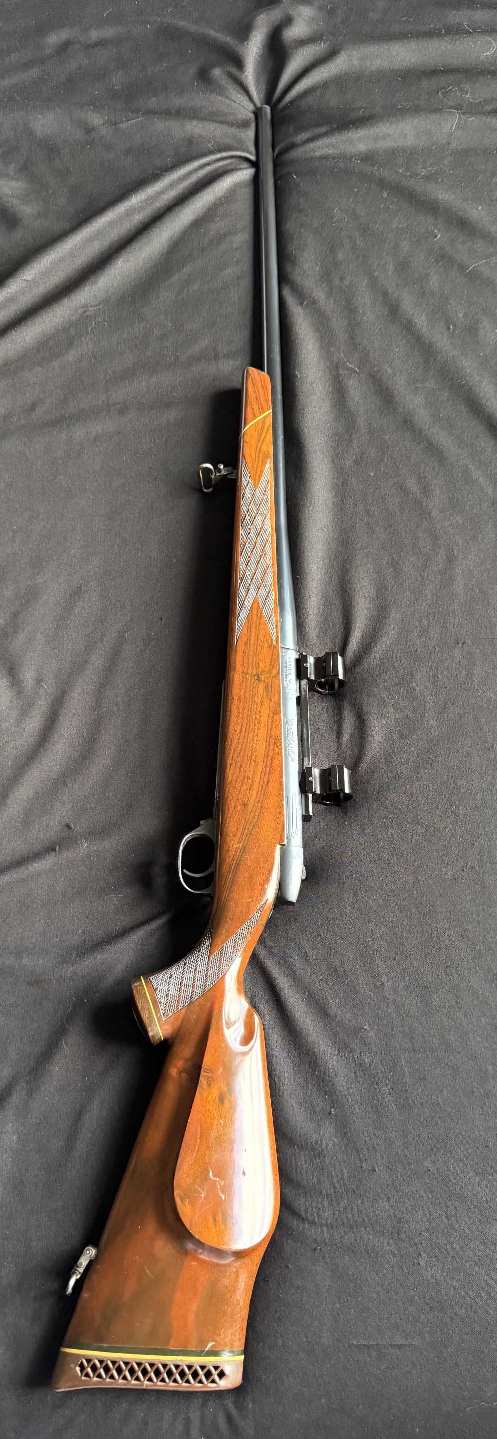 Weatherby Mark V Bolt Action Rifle 26" .240 WBY Mag-img-0
