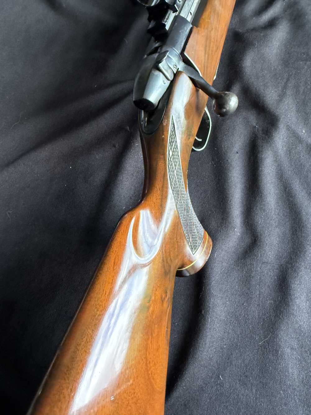 Weatherby Mark V Bolt Action Rifle 26" .240 WBY Mag-img-23