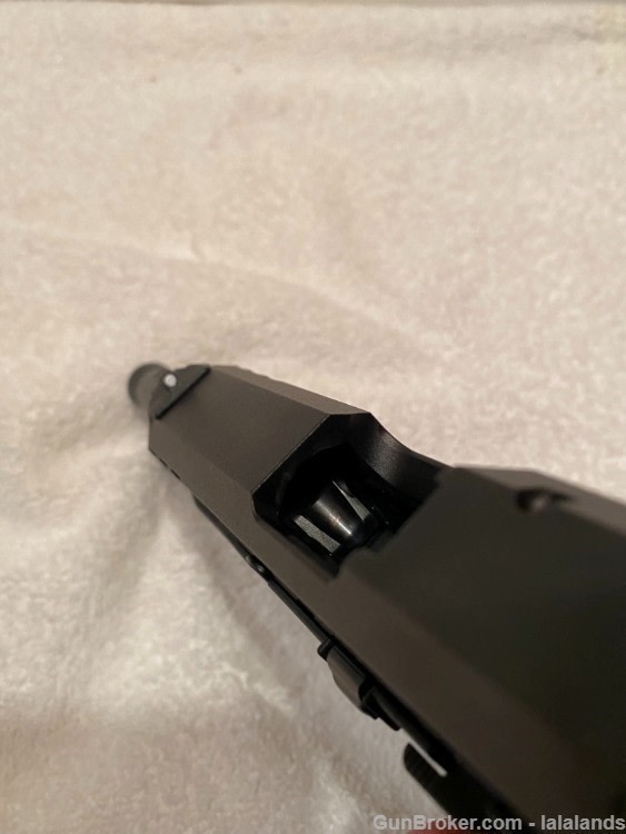 Ruger Security 9 with 6 mags plus extras in almost new condition.-img-8