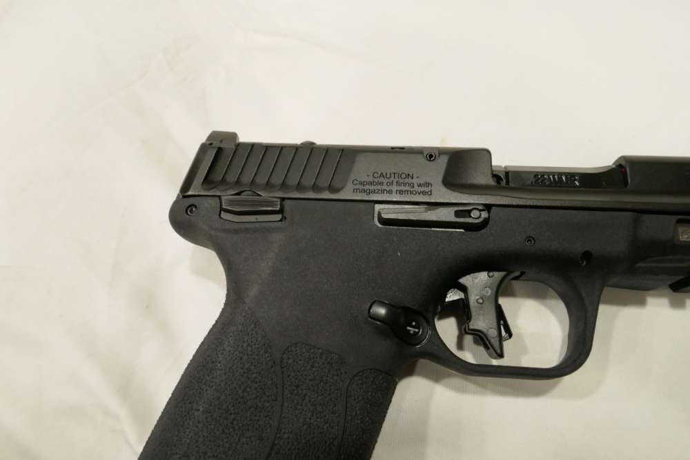 NIB S&W M&P 22 WMR Pistol 4.35" 2 Magazines Thumb Safety 13433-img-2