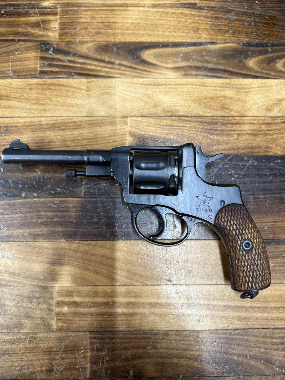 Izhevsk M1895 W/ Holster & Ammo-img-2